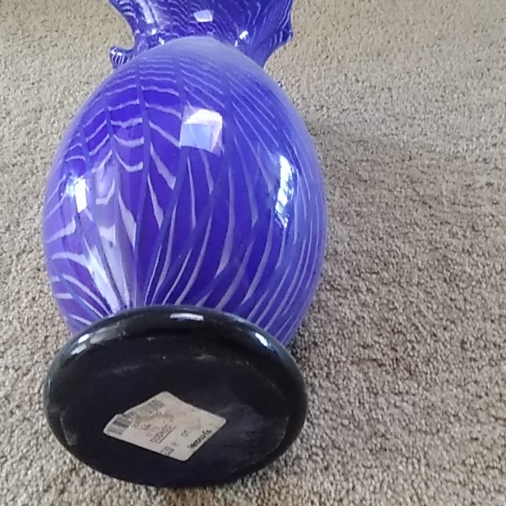 Glass vase - Picture 4 of 4